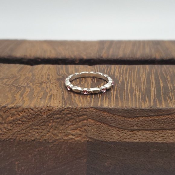 Size 7 925 Sterling Silver Cute Pink Crystals Ring - Picture 2 of 7